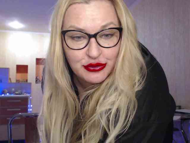 Pretty_NYUSHA webcam