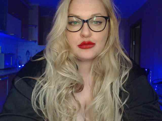 Pretty_NYUSHA webcam