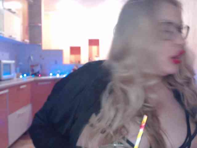 Pretty_NYUSHA webcam