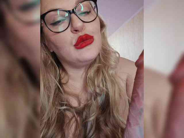 Pretty_NYUSHA webcam