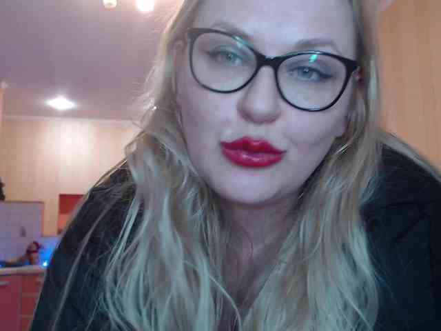 Pretty_NYUSHA webcam