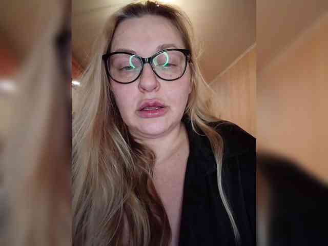 Pretty_NYUSHA webcam