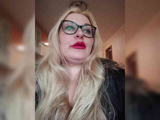 Pretty_NYUSHA webcam