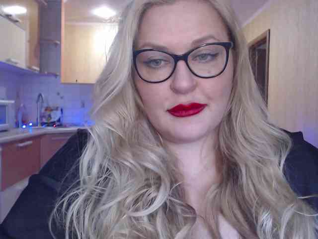 Pretty_NYUSHA webcam