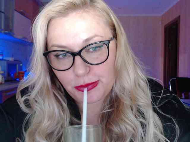 WifeyNusha