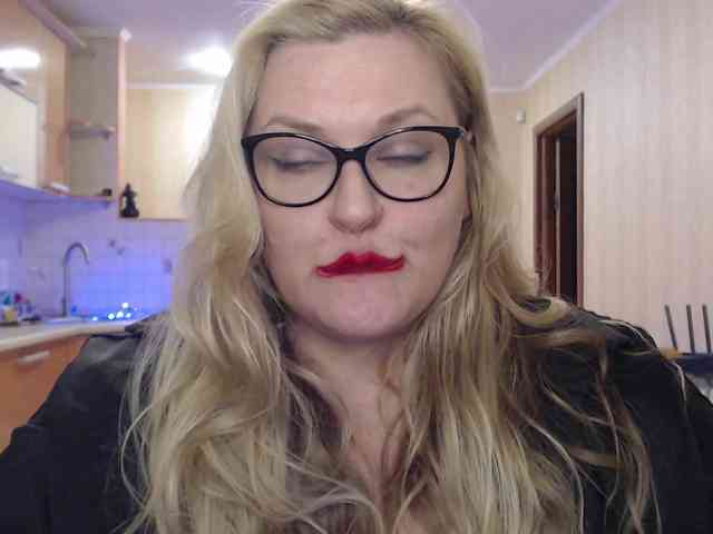 Pretty_NYUSHA webcam