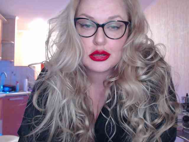 WifeyNusha WifeyNusha