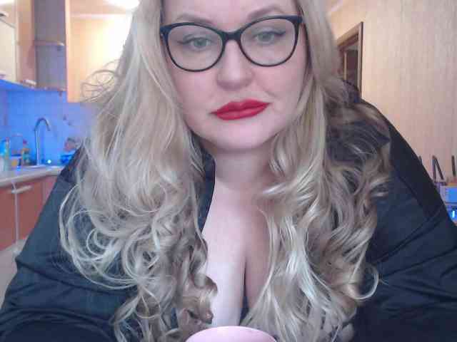 WifeyNusha WifeyNusha