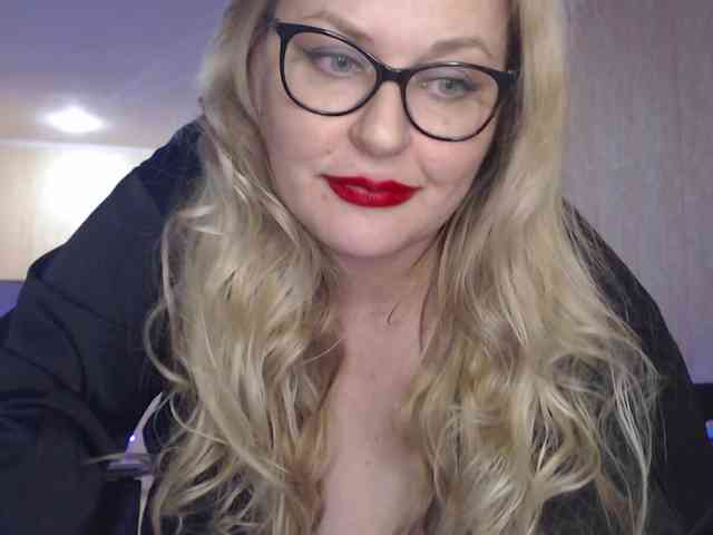 Pretty_NYUSHA webcam