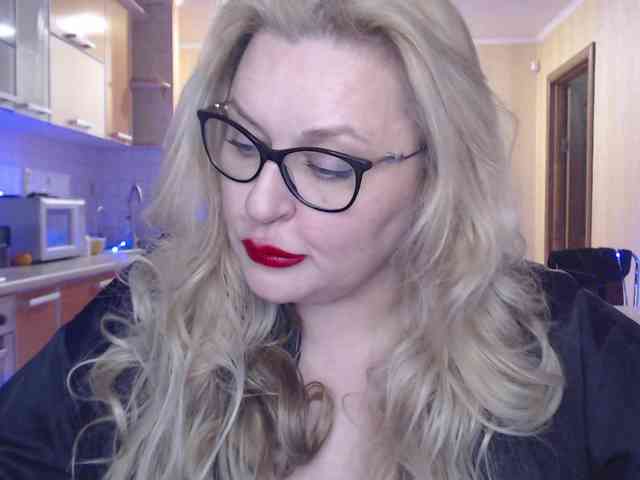 Pretty_NYUSHA webcam