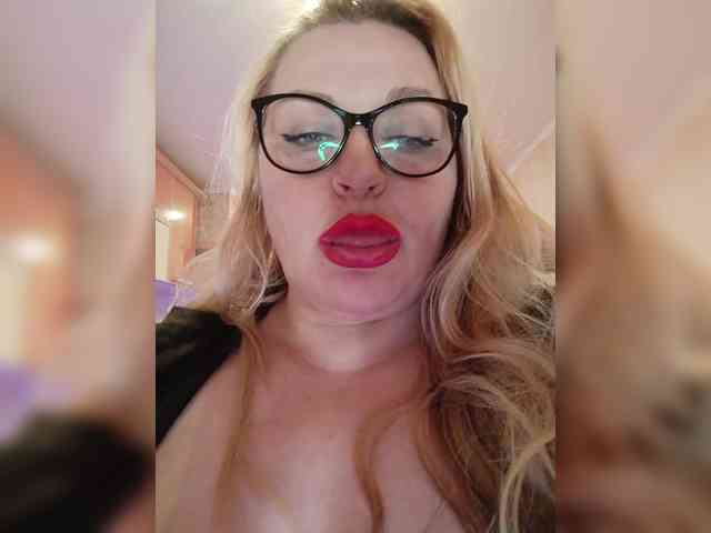 Pretty_NYUSHA webcam