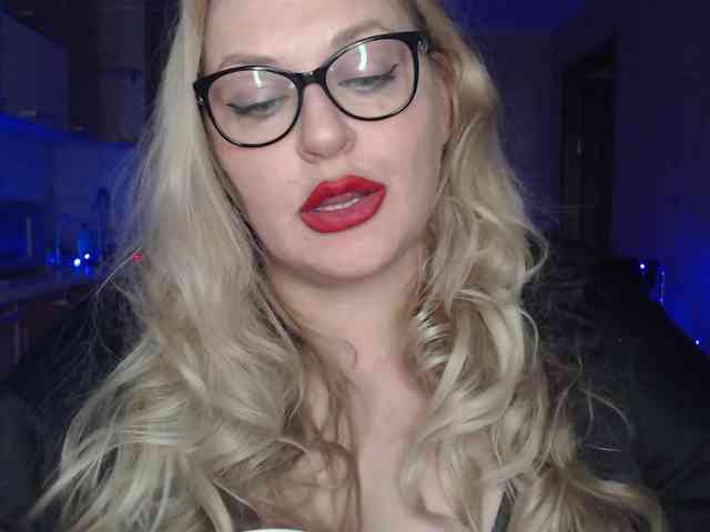 Pretty_NYUSHA webcam