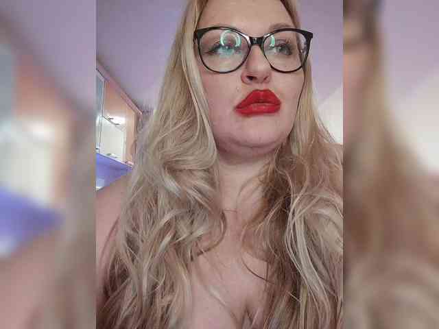 Pretty_NYUSHA webcam