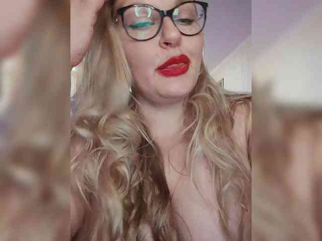 Pretty_NYUSHA webcam