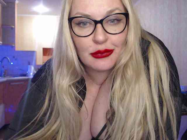 WifeyNusha WifeyNusha