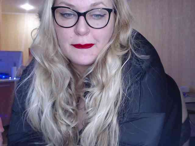 WifeyNusha WifeyNusha