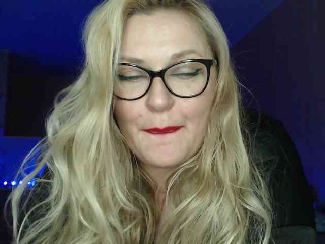 Pretty_NYUSHA webcam