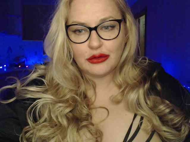 Pretty_NYUSHA webcam