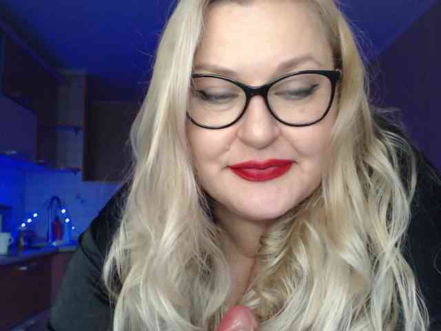 Pretty_NYUSHA webcam