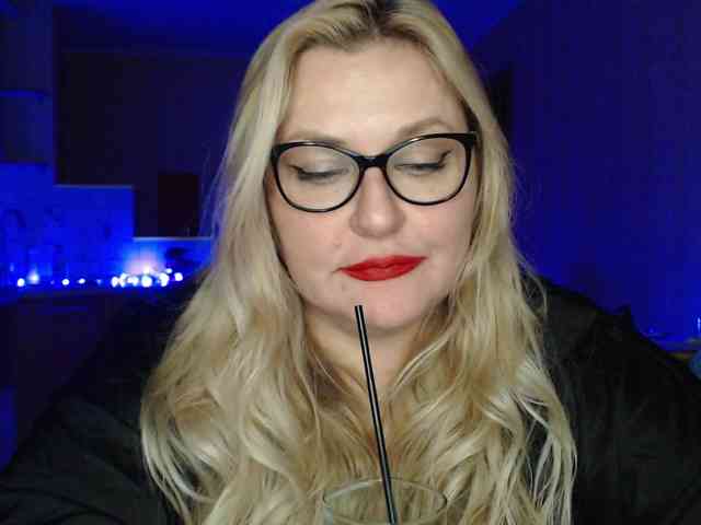 Pretty_NYUSHA webcam