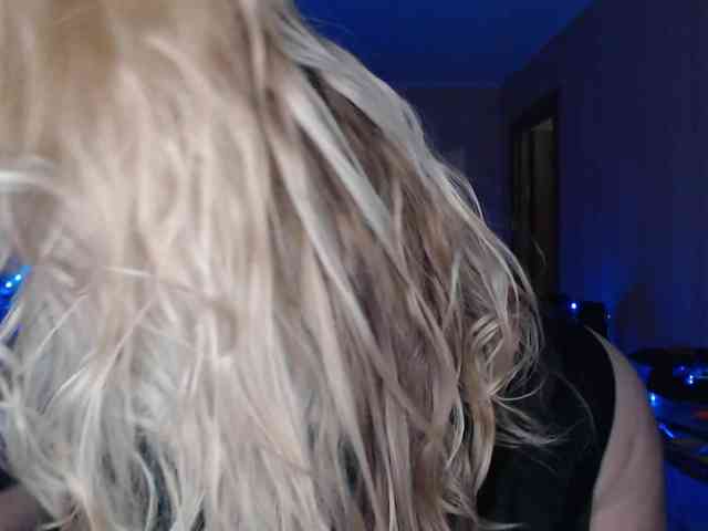 Pretty_NYUSHA webcam