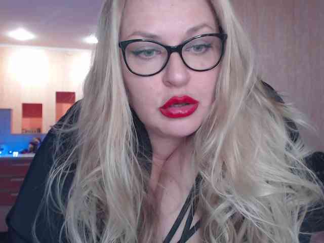 Pretty_NYUSHA webcam