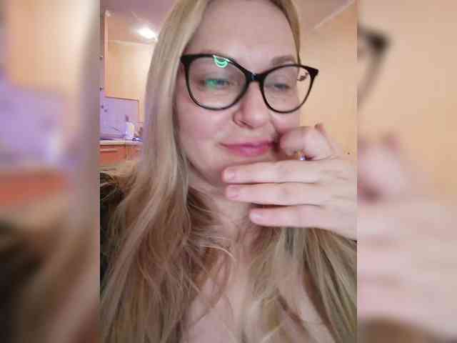 Pretty_NYUSHA webcam