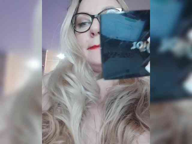 Pretty_NYUSHA webcam