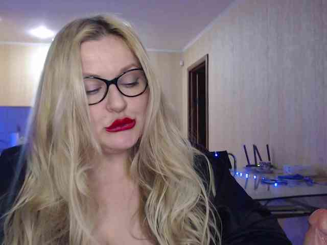 WifeyNusha WifeyNusha