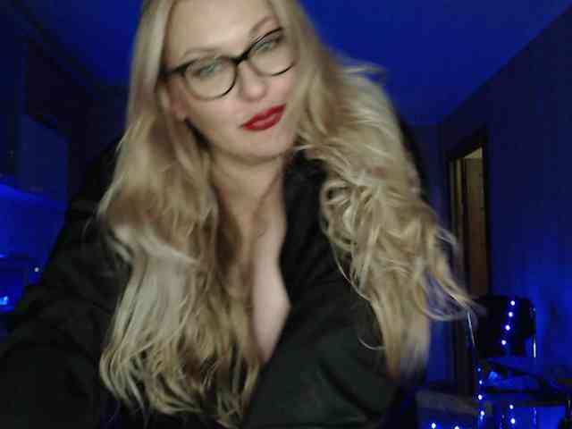WifeyNusha