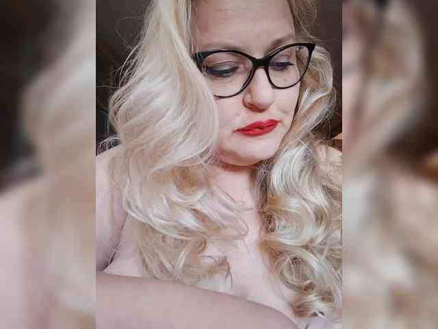 WifeyNusha