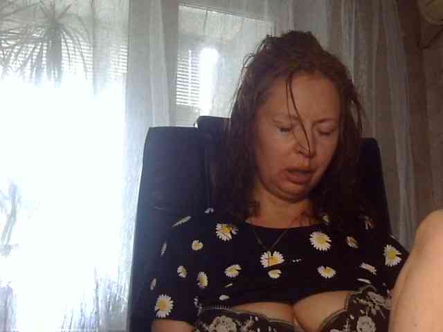 Daniella854 webcam