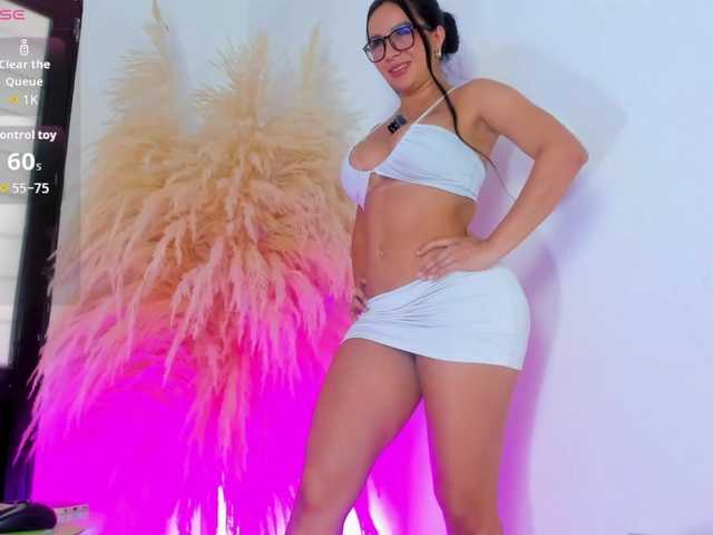 greicyass's BongaCams show and profile