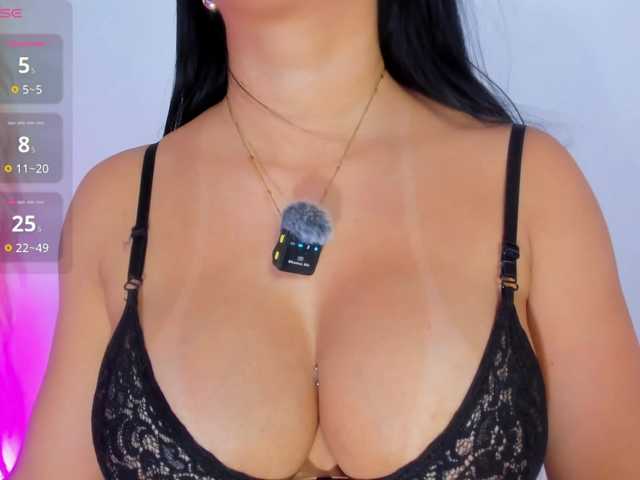 greicyass's BongaCams show and profile