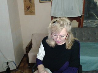 EvelynLoveShy Porn Show