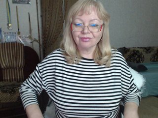 EvelynLoveShy Porn Show