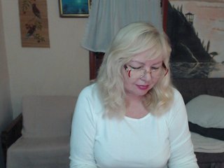 EvelynLoveShy Porn Show