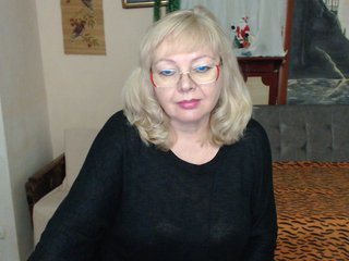 EvelynLoveShy Porn Show