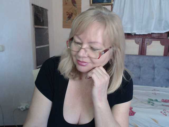 BarbaraBlondy — Fully naked 5 min @remain 