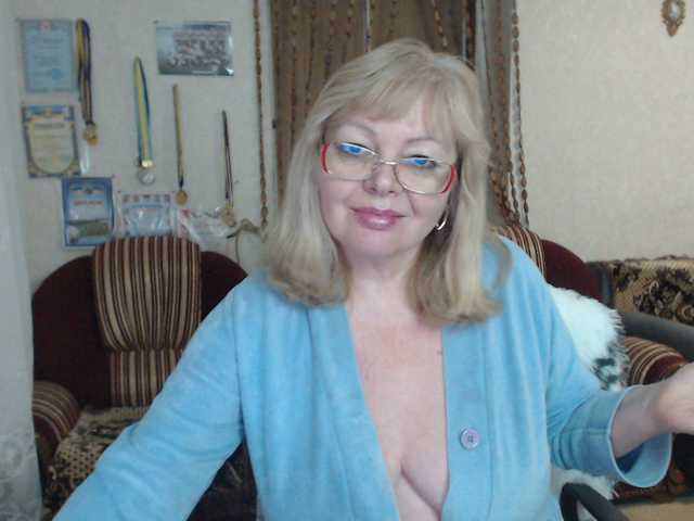 BarbaraBlondy's BongaCams show and profile