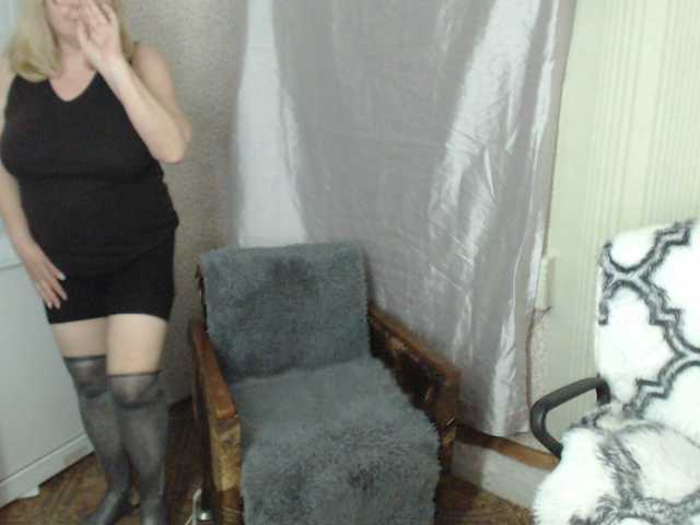 BarbaraBlondy's BongaCams show and profile