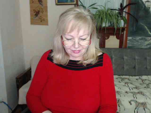 EvelynLoveShy webcam