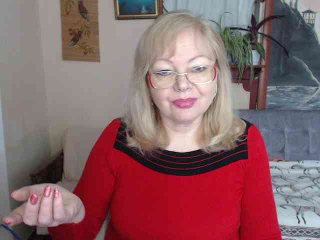 EvelynLoveShy webcam