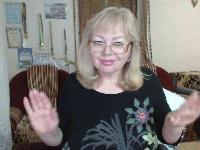 EvelynLoveShy webcam