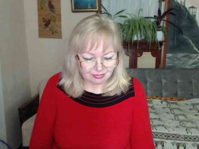 EvelynLoveShy webcam