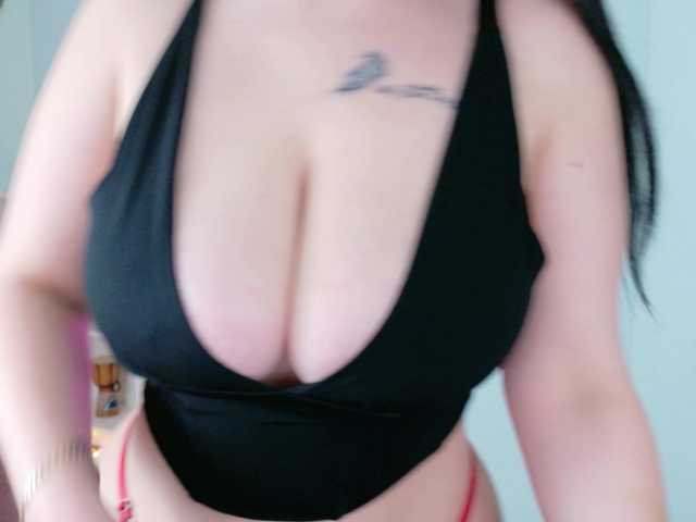 Brianna-Joy's BongaCams show and profile