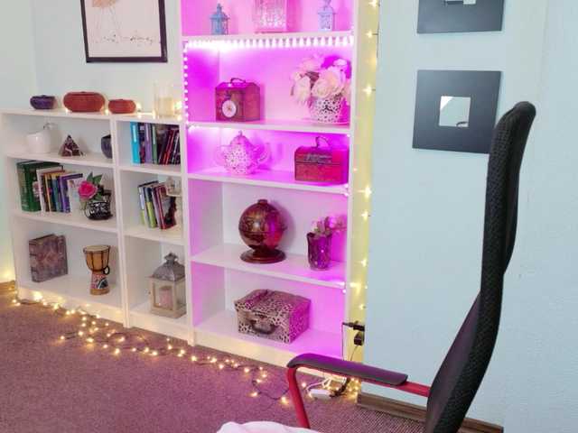 Brianna-Joy's BongaCams show and profile