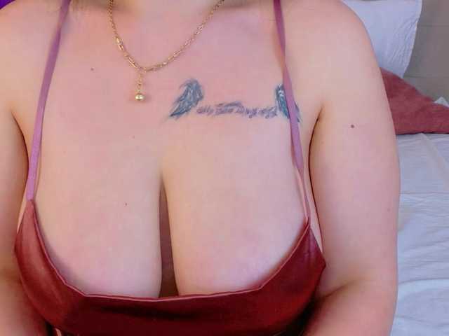 Brianna-Joy's BongaCams show and profile