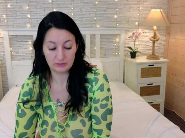 Brianna-Joy's BongaCams show and profile