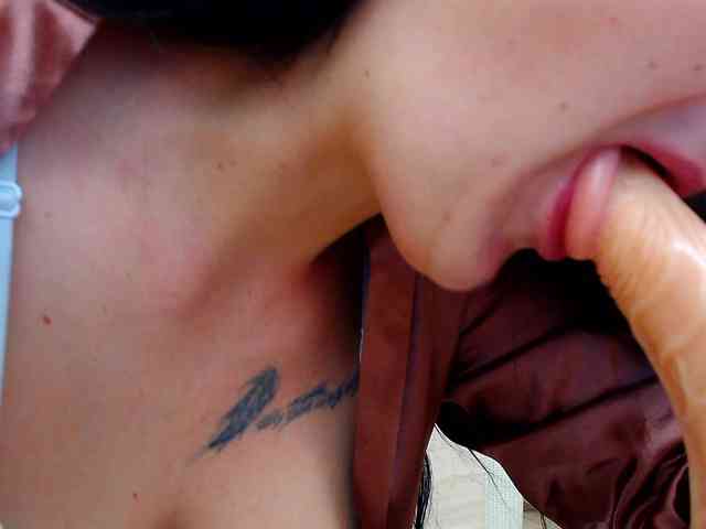 Brianna-Joy webcam